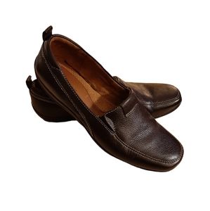 Naturalizer flats size 10 M